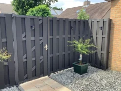 C-Wood Schutting set composiet Bari antraciet met antraciet aluminium frame ( 9,41 meter)