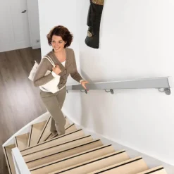 Overzettrede met neus - Eikenhout 1 mm toplaag - incl. antislipstrip