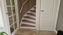 Overzettrede met neus - Laminaat - Bruin eiken