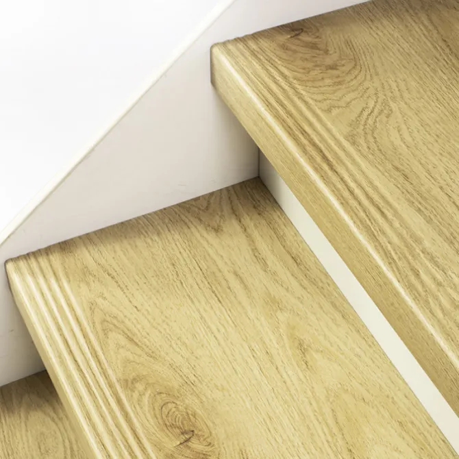 Overzettrede met neus - SPC - Licht Eiken