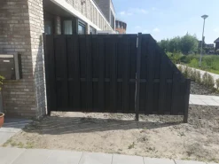 Schutting composiet Design antraciet met antraciet aluminium frame (180 x 180 cm)