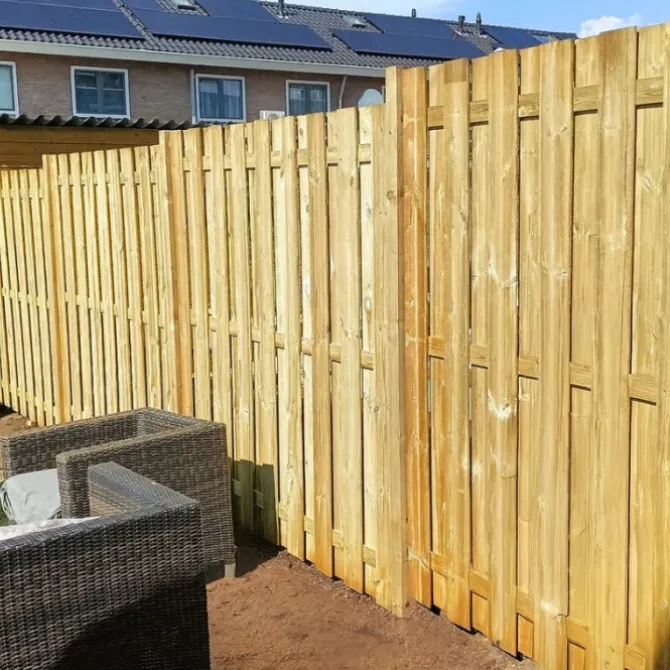 Schutting XL Grenen recht 17L rvs (200 x 200 cm) geschaafd schermdikte 3,9 cm