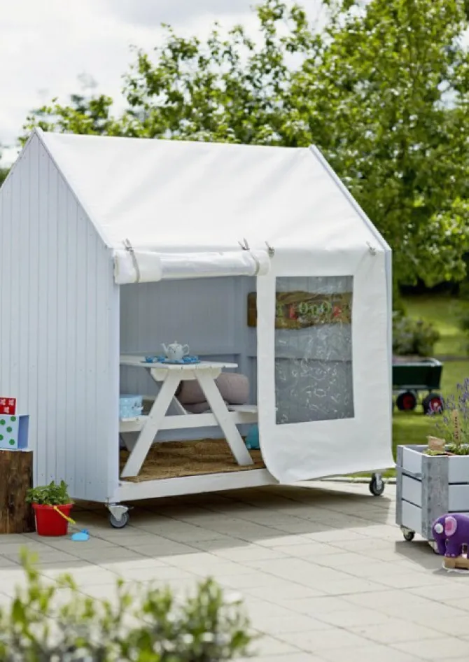 Speelhuis vuren - Voorzien van wielen 120 x 203 x 198 cm