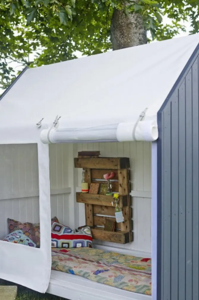 Speelhuis vuren - Voorzien van wielen 120 x 203 x 198 cm