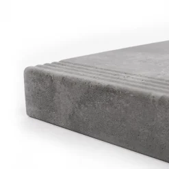 Stepwood Traprenovatie set - 1 kwart draai - 14 treden SPC toplaag Beton grijs incl. stootborden