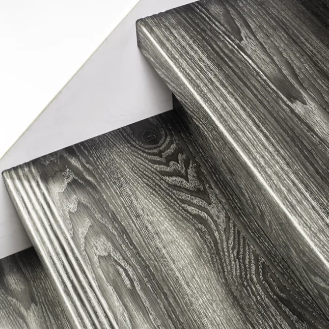 Stepwood Traprenovatie set - rechte trap - 16 treden SPC toplaag Antraciet incl. stootborden