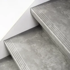 Stootbord - SPC - Beton Grijs - 130 x 20 cm