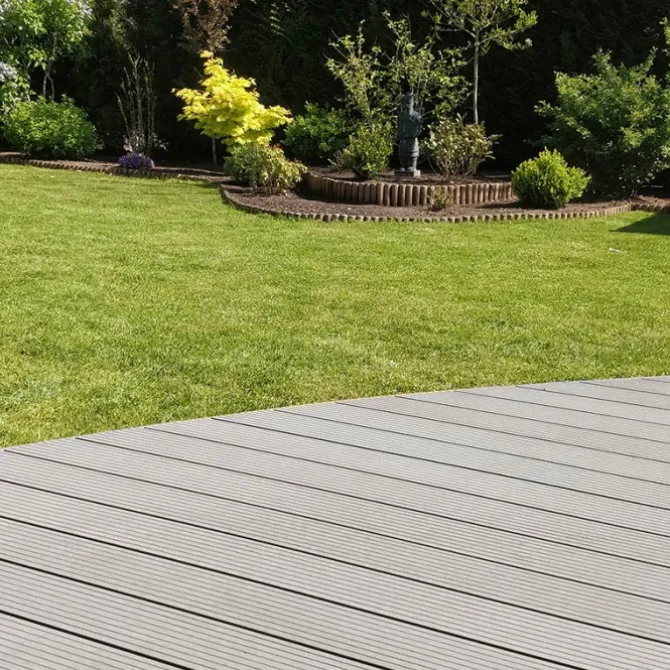 Vlonder totaalpakket composiet 2,1 x 14 cm grey (5 mtr) vlak/grove ribbel