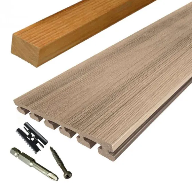 Vlonder totaalpakket composiet 2,5 x 21 cm Eiken (4 mtr) vlak/schorsmotief