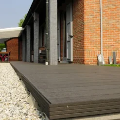 Vlonderplank composiet 2,1 x 14 cm donker bruin grove ribbel en vlak